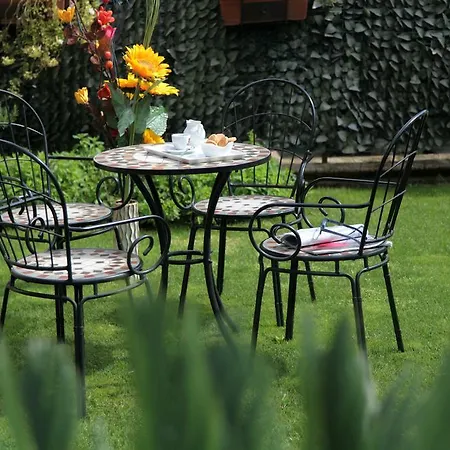 Casa Del Girasole Bed & Breakfast