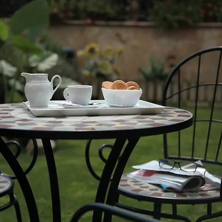 Casa Del Girasole Bed and breakfast 3*